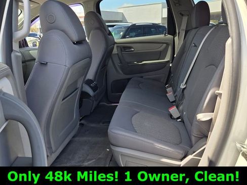 Used 2014 Chevrolet Traverse LS image 11