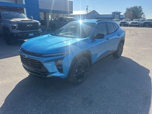 New 2026 Chevrolet Trax ACTIV w/ Driver Confidence Package image 2