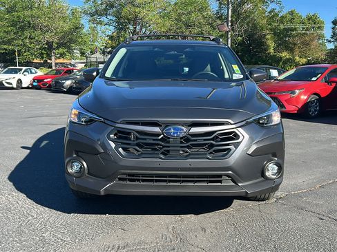 Used 2024 Subaru Crosstrek 2.0i Premium AWD/4WD image 3