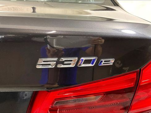 Used 2019 BMW 530e RWD image 7
