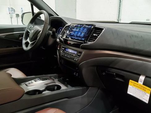 New 2026 Honda Ridgeline RTL image 15