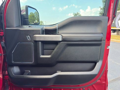 Used 2018 Ford F150 Platinum w/ Equipment Group 701A Luxury AWD/4WD image 80