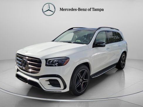 New 2026 Mercedes-Benz GLS 450 4MATIC image 1