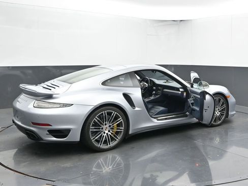 Used 2014 Porsche 911 Turbo S w/ Light Design Package image 53