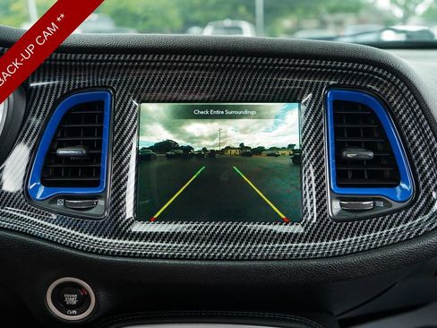 Used 2022 Dodge Challenger R/T Scat Pack RWD image 10
