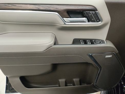 New 2026 GMC Sierra 1500 SLT w/ SLT Premium Plus Package image 26