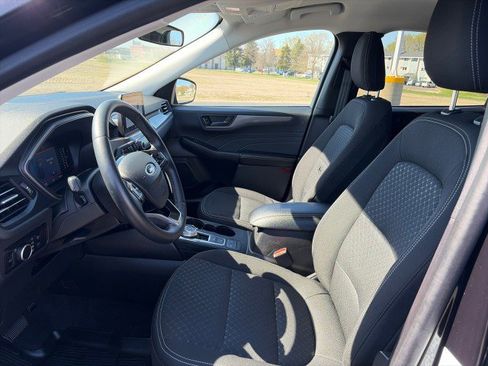 Used 2023 Ford Escape Active AWD/4WD image 9