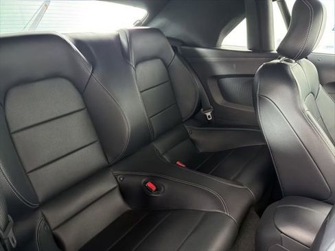 Used 2016 Ford Mustang GT Premium RWD image 18