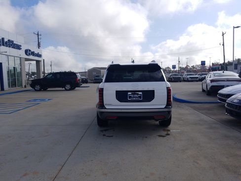 New 2026 Hyundai Palisade Limited FWD image 6
