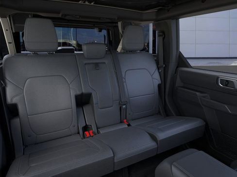 New 2025 Ford Bronco Outer Banks image 11