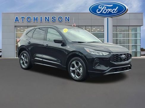 Certified 2023 Ford Escape ST-Line w/ Tech Pack #1 image 3