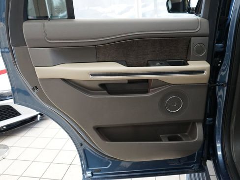 Used 2019 Ford Expedition Limited w/ Equipment Group 301A image 50