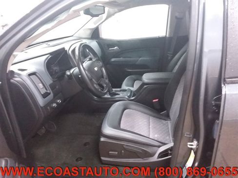 Used 2017 Chevrolet Colorado Z71 image 10