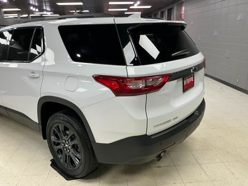 Used 2020 Chevrolet Traverse RS AWD/4WD image 36