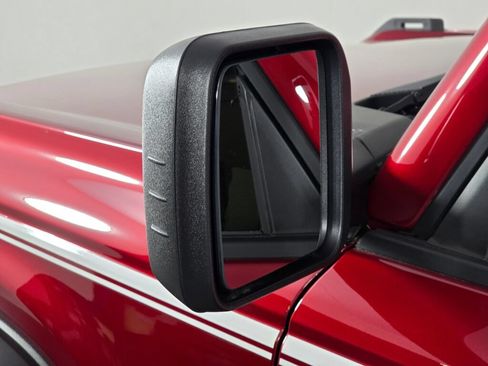 Used 2025 Ford Bronco Heritage Edition AWD/4WD image 12
