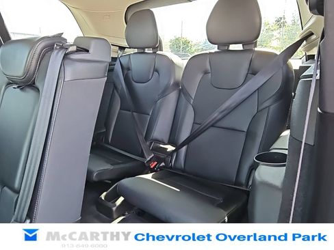Used 2023 Volvo XC90 B5 Core AWD/4WD image 27