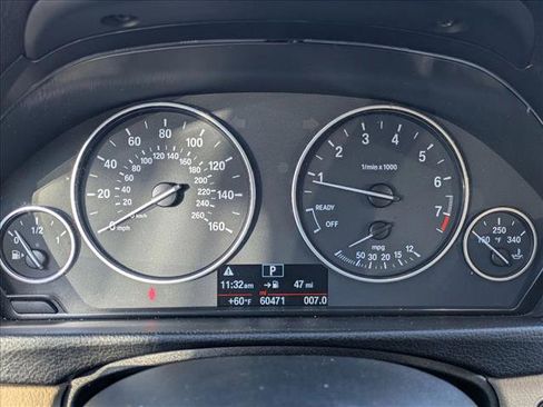 Used 2017 BMW 320i Sedan image 11