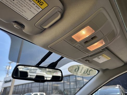 Used 2016 MAZDA MAZDA3 s Touring image 25