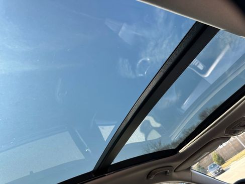 Used 2018 Genesis G80 3.8 w/ Option Group 02 image 13