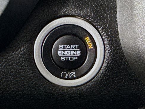 Used 2021 RAM 2500 Tradesman image 18