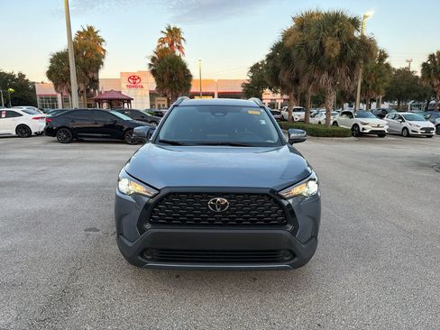 Used 2024 Toyota Corolla Cross LE FWD image 5
