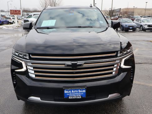 Used 2022 Chevrolet Tahoe High Country image 3