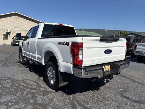 Used 2017 Ford F250 XLT AWD/4WD image 7