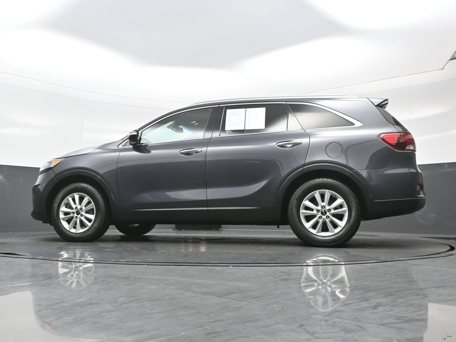 Used 2019 Kia Sorento FWD w/ Option Group 020 image 27