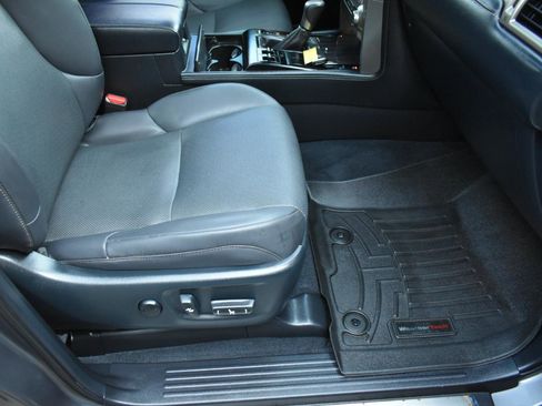 Used 2020 Lexus GX 460 Premium w/ Premium Package AWD/4WD image 33