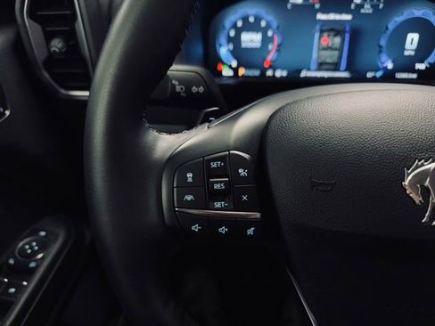 Used 2025 Ford Bronco Sport Badlands image 27