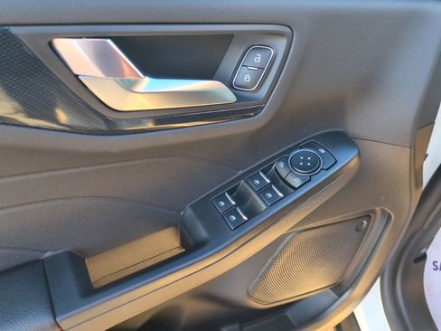 New 2026 Ford Escape Active image 13