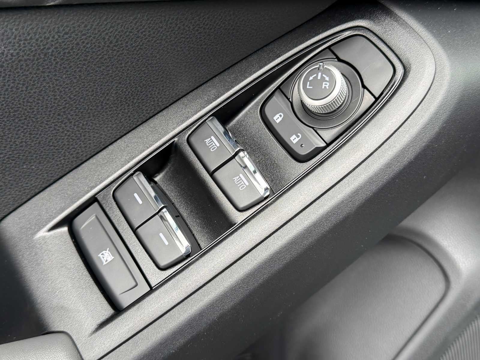 New 2026 Subaru Crosstrek 2.5i Limited AWD/4WD image 7
