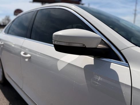 Used 2014 Volkswagen Passat TDI SE image 31