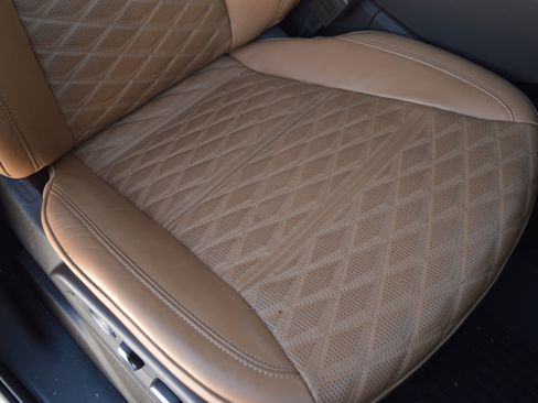 Used 2021 Cadillac Escalade Sport w/ Driver Assist Tech Package image 35