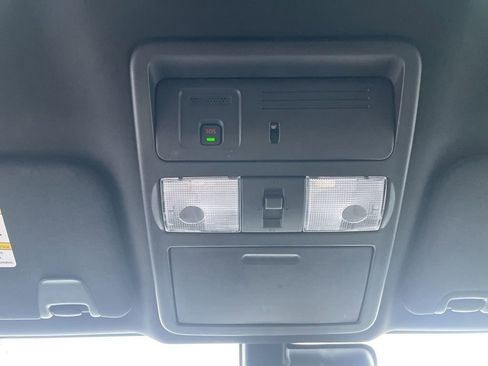 Used 2023 Nissan Titan PRO-4X image 16