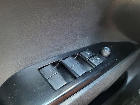 Used 2025 Toyota Camry LE image 21