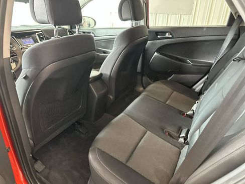 Used 2016 Hyundai Tucson SE w/ Option Group 02 FWD image 15