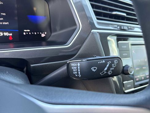 Certified 2023 Volkswagen Tiguan S FWD image 31