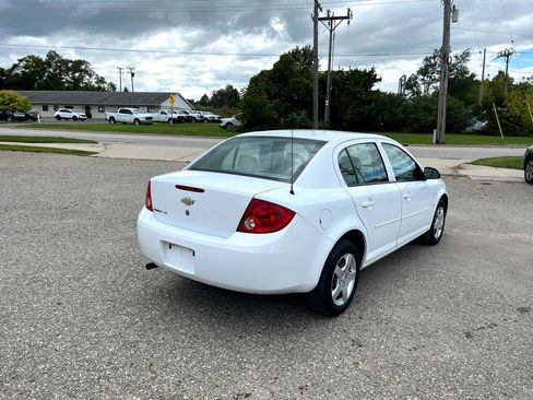 Used 2007 Chevrolet Cobalt LS w/ Enhanced Safety Package image 5