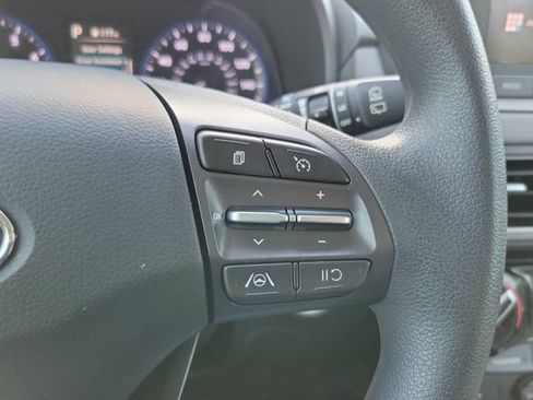 Used 2023 Hyundai Kona SEL FWD image 19