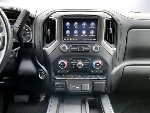 Used 2021 GMC Sierra 1500 AT4 w/ AT4 Premium Package image 11