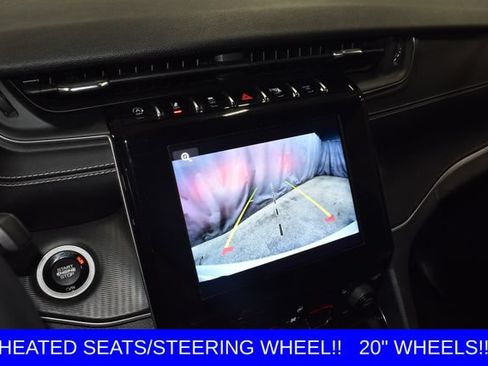 Used 2023 Jeep Grand Cherokee Altitude AWD/4WD image 32