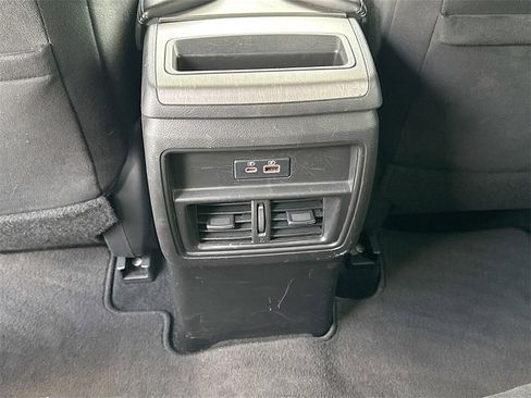 Used 2019 Nissan Murano S image 23