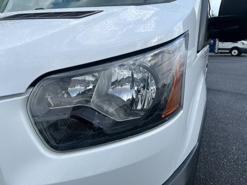 Used 2018 Ford Transit 350 148 Medium Roof RWD image 29