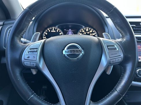 Used 2018 Nissan Altima 2.5 SR w/ SR Special Edition FWD image 14