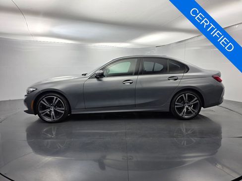 Certified 2023 BMW 330i xDrive Sedan w/ Premium Package AWD/4WD image 7