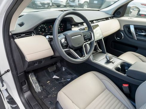 New 2025 Land Rover Discovery Sport S image 11