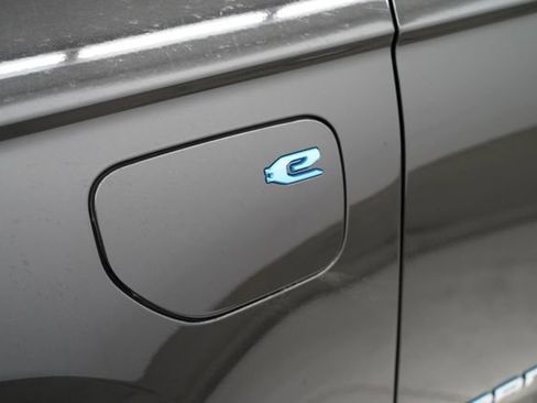 Used 2022 Jeep Grand Cherokee Limited 4xe image 84