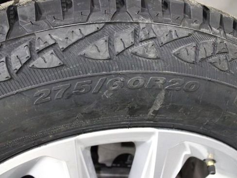 Used 2021 Chevrolet Silverado 1500 Custom image 34