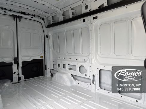 New 2026 Ford Transit 250 148 High Roof image 28